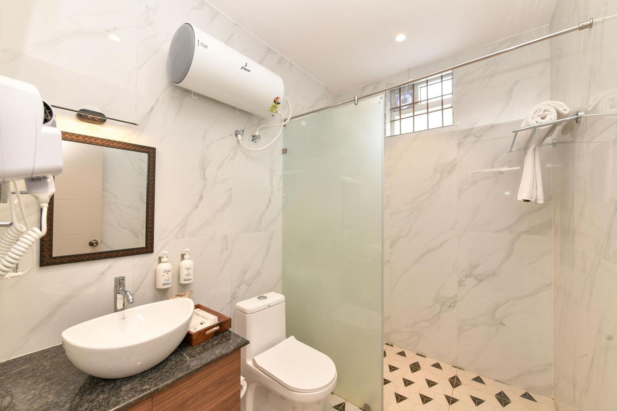 מדיקרי Inventree Aranya Resort & Spa מראה חיצוני תמונה